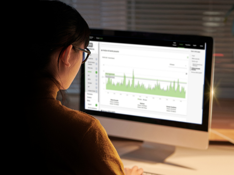 woman glasses screen statistics