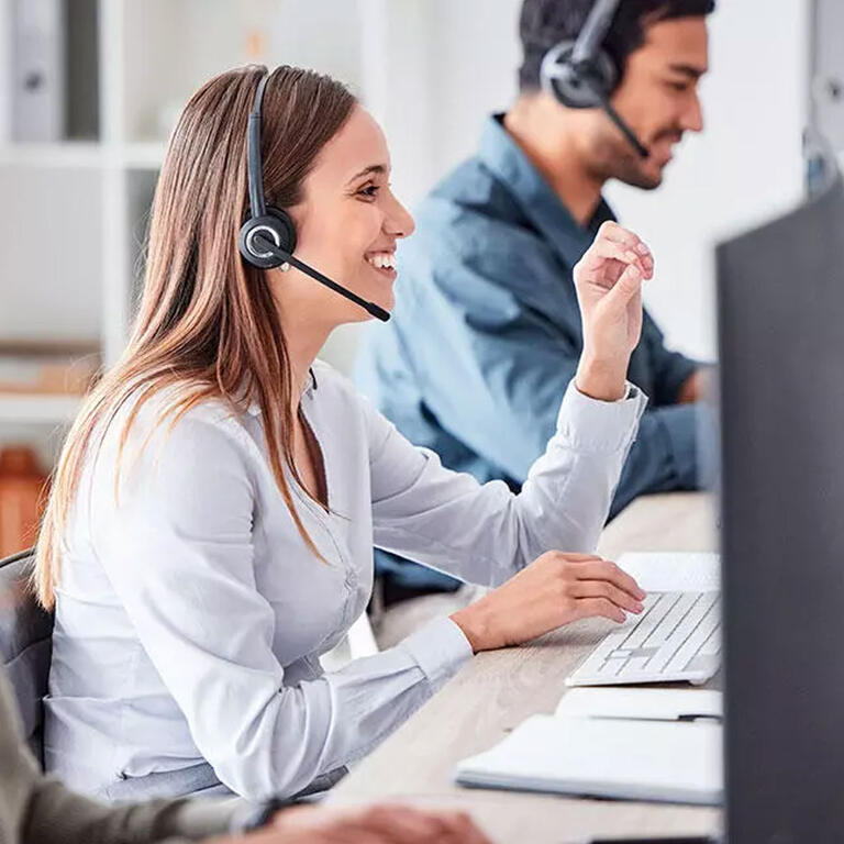 Call Receptionist Earpiece Microphone Smile