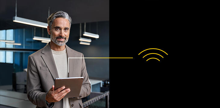 Man tablet wifi