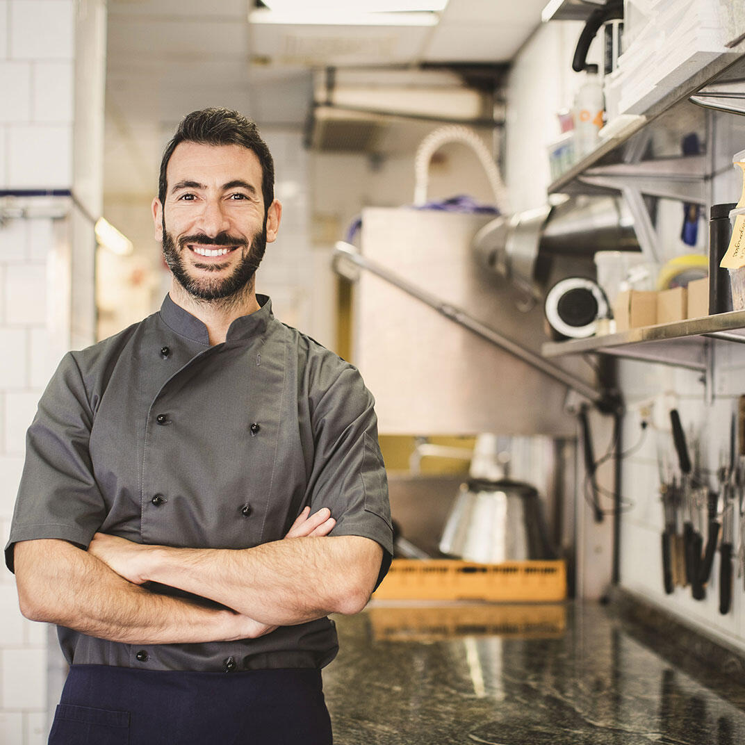 Homme restaurant chef cuisinier